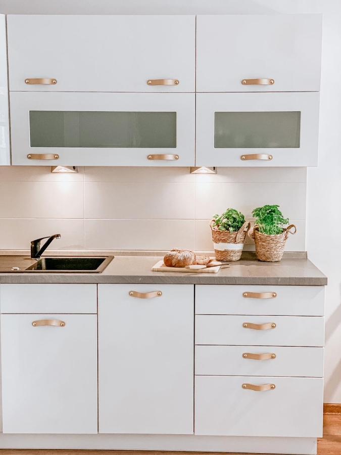 Apartamenty Flat White Ruczajowa ジェロナ・グラ エクステリア 写真